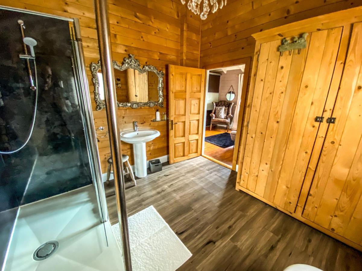 Beautiful 3-Bed Luxury Private Lodge In York Buitenkant foto