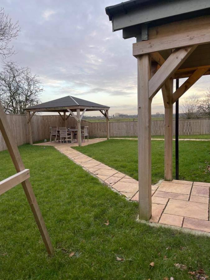 Beautiful 3-Bed Luxury Private Lodge In York Buitenkant foto